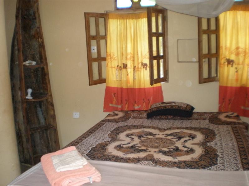 Casa Umoja Guesthouse 