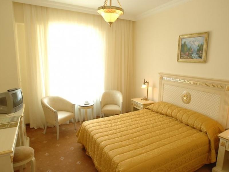Gure Saruhan Termal Otel