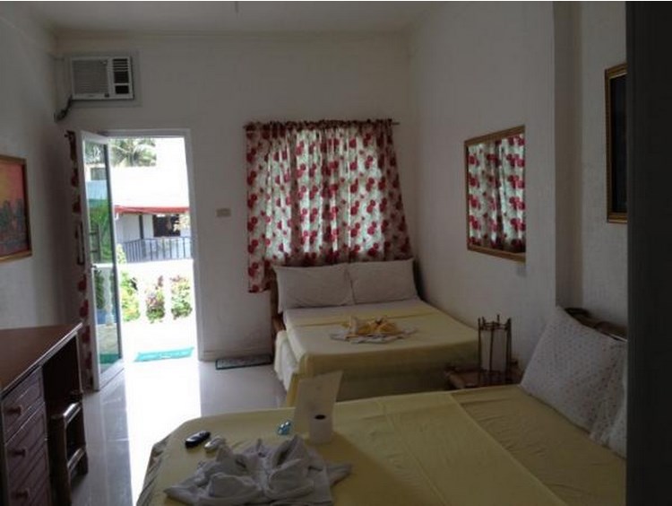 Alla Luna Rossa Beach Hotel