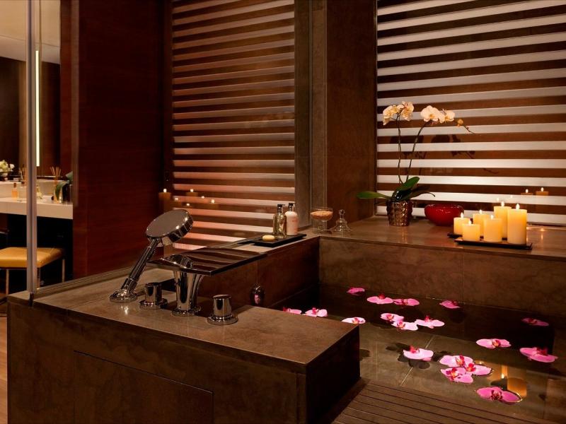 The Langham Xintiandi, Shanghai