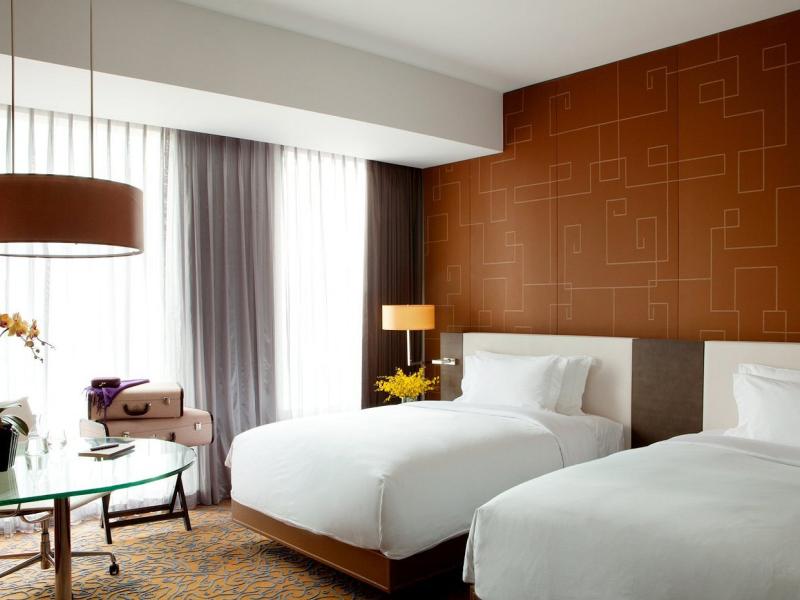 The Langham Xintiandi, Shanghai