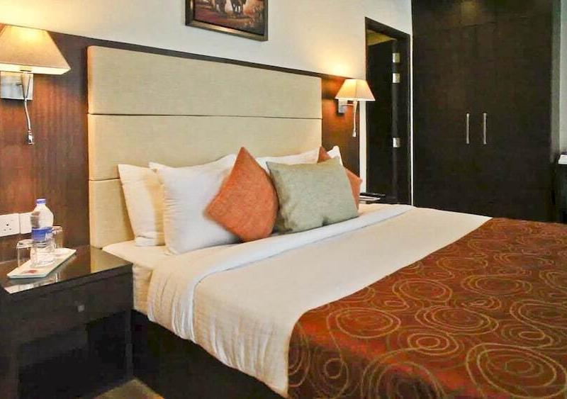 DS Clarks Inn Gurgaon