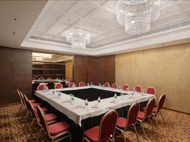 DS Clarks Inn Gurgaon
