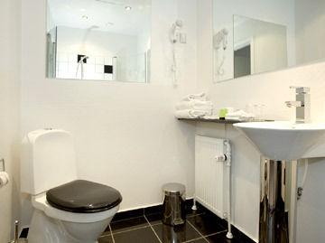 First Hotel G & Suites