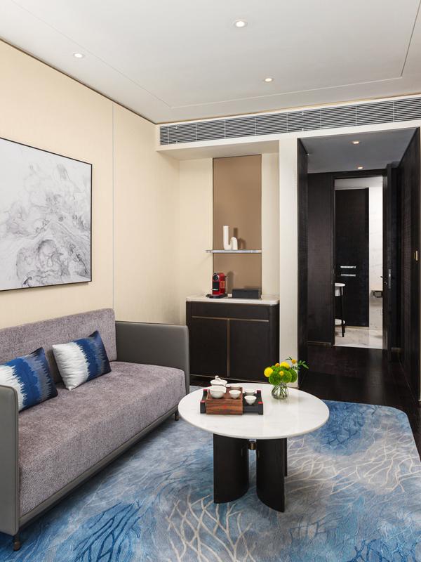 Hualuxe Shanghai Changfeng Park by IHG 