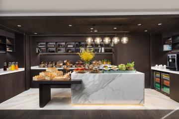 Отель Hualuxe Shanghai Changfeng Park by IHG  Китай, Шанхай, фото 88