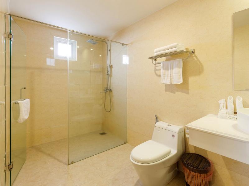 Paris Nha Trang Hotel