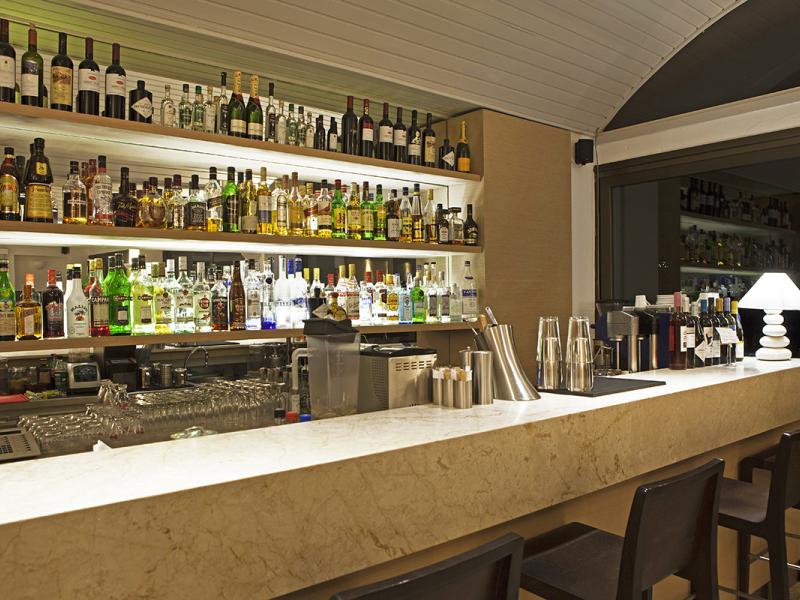 Perrakis Hotel