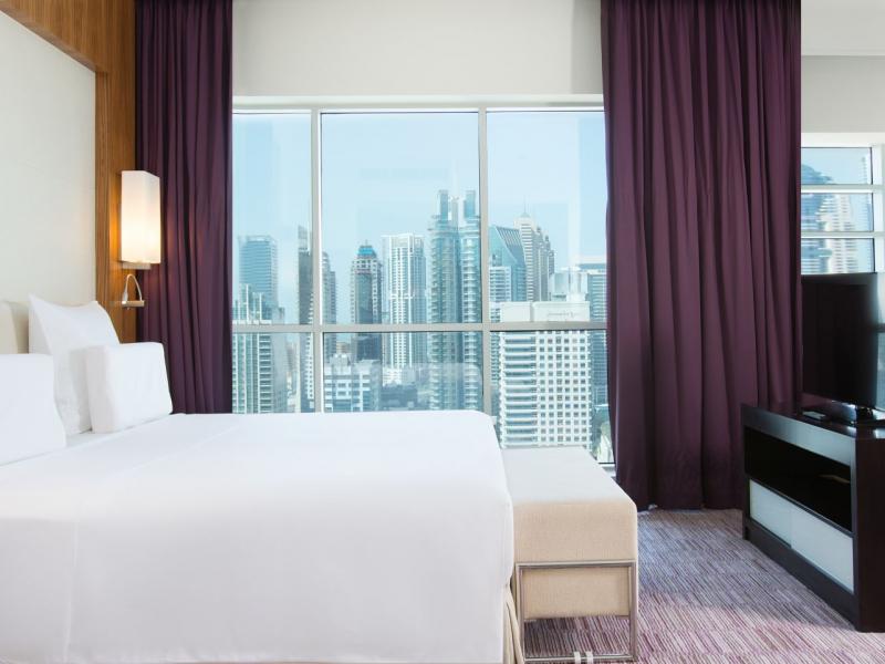 Pullman Dubai Jumeirah Lakes Towers - Hotel & Residence