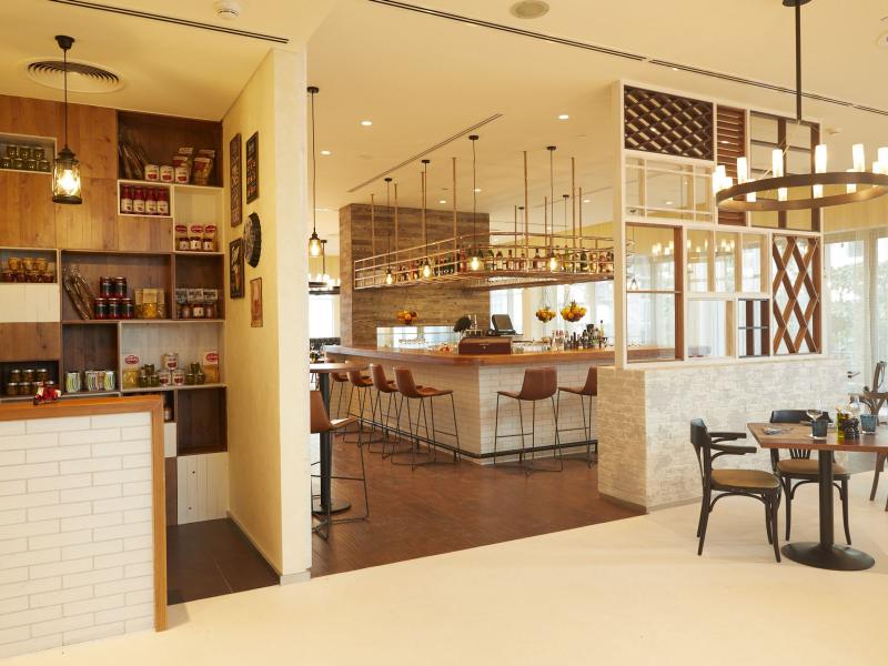 Pullman Dubai Jumeirah Lakes Towers - Hotel & Residence