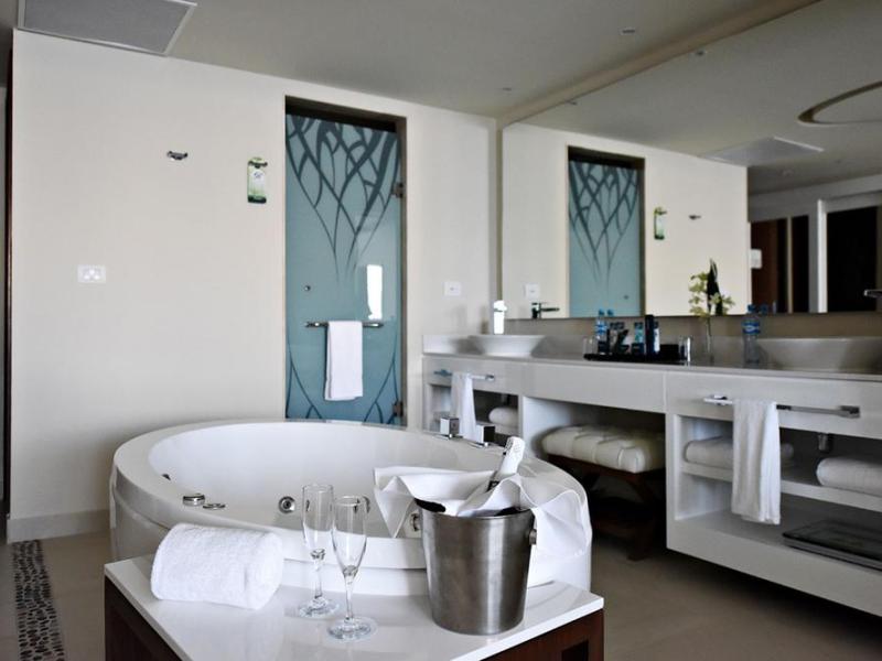 Hideaway at Royalton Riviera Cancun