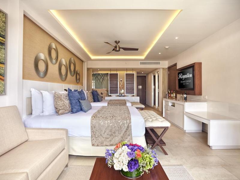Hideaway at Royalton Riviera Cancun