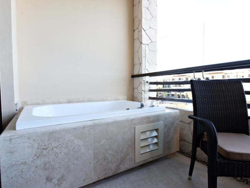 Hideaway at Royalton Riviera Cancun