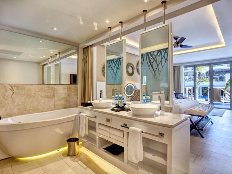 Hideaway at Royalton Riviera Cancun