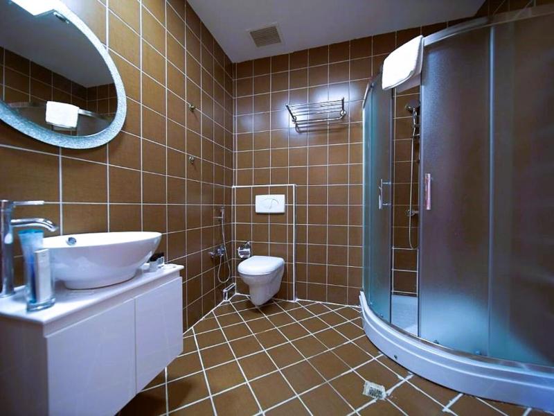 Crossway Hotel