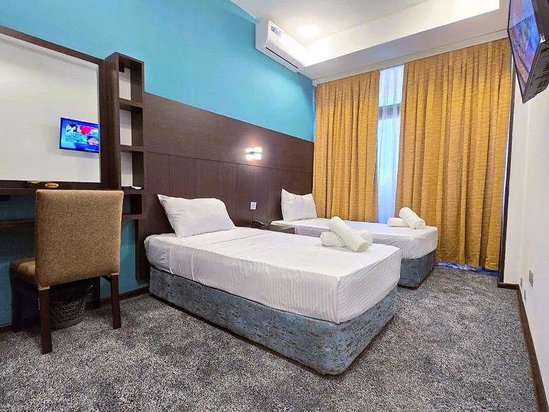 Crossway Hotel