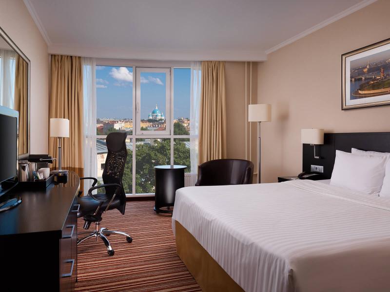 Courtyard by Marriott St. Petersburg Center Hotel