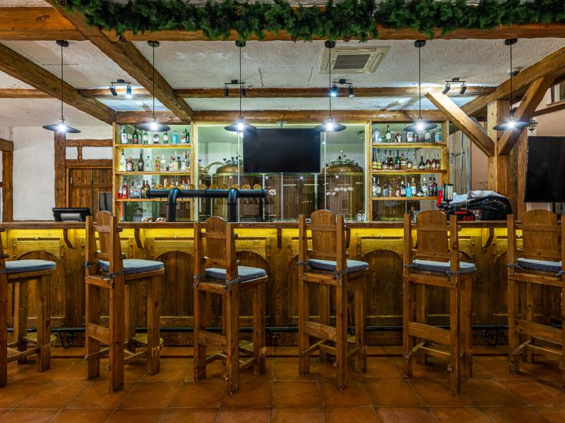 Cort Inn St. Petersburg Hotel & Conference Center