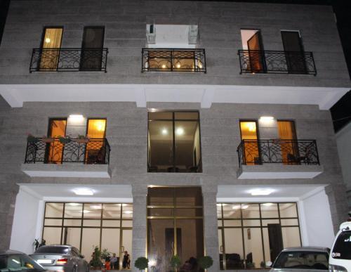 Argopalace