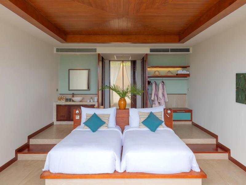 Fusion Resort Cam Ranh