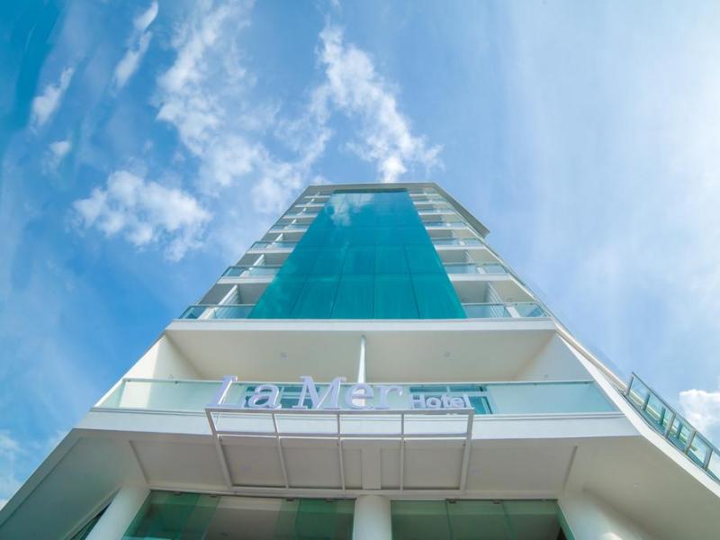 La Mer Hotel