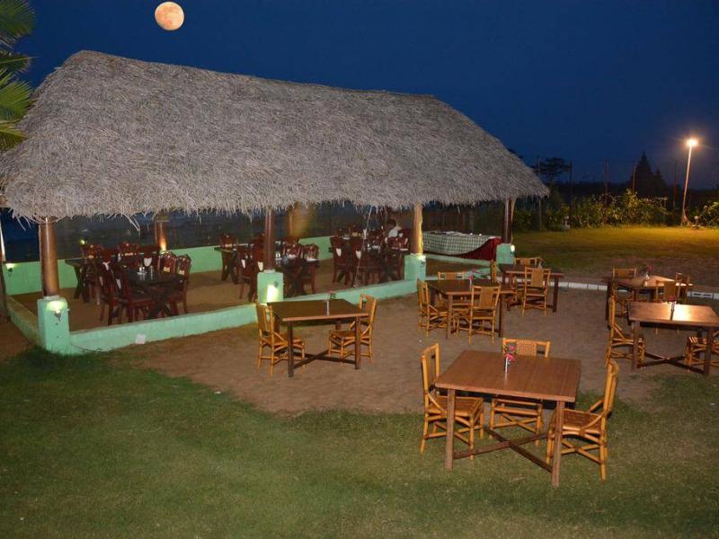 Sea Breeze Resort