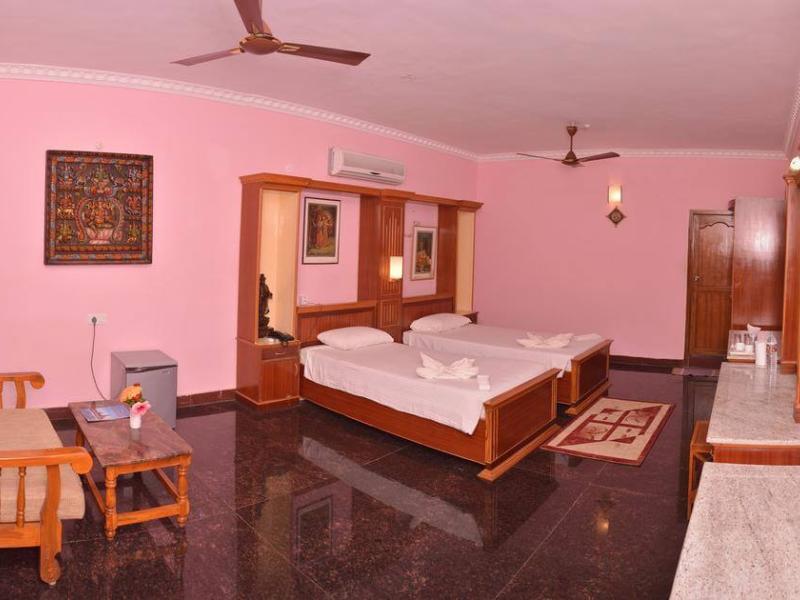 Sea Breeze Resort