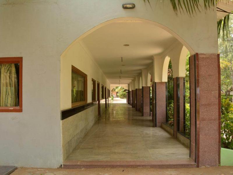 Sea Breeze Resort