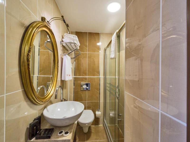 Marmara Place Old City Hotel