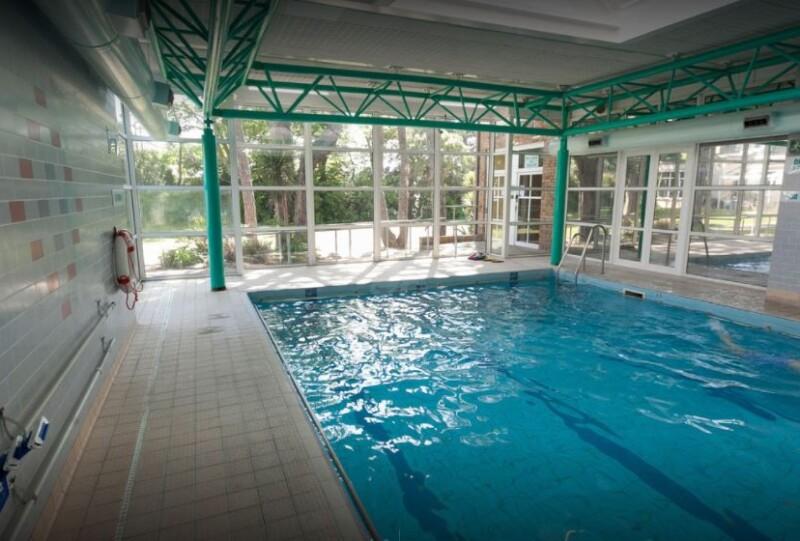 Marine Hotel