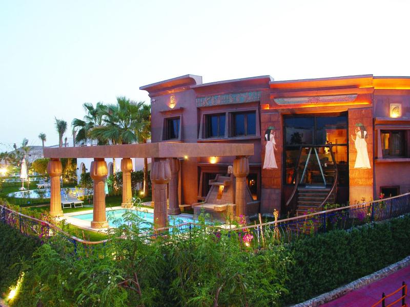 Royal Savoy Villas