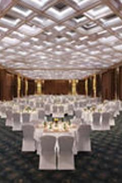 Отель The Leela Ambience Convention Hotel Delhi Индия, Дели, фото 3