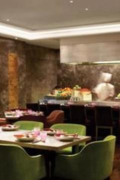 Отель The Leela Ambience Convention Hotel Delhi Индия, Дели, фото 48