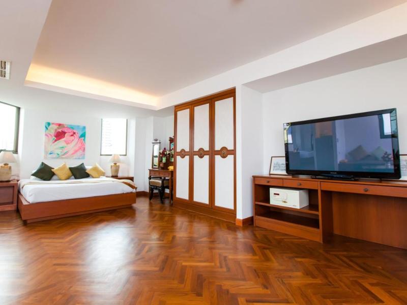 The Grand Sathorn