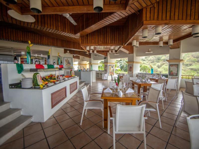 Park Royal Huatulco