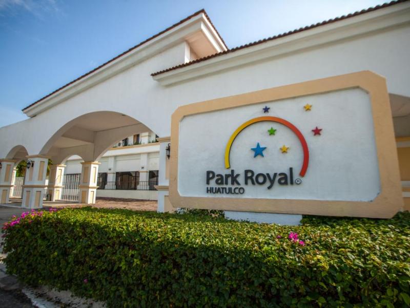 Park Royal Huatulco