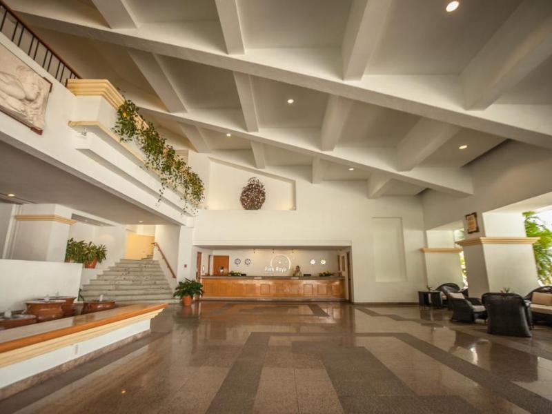 Park Royal Huatulco