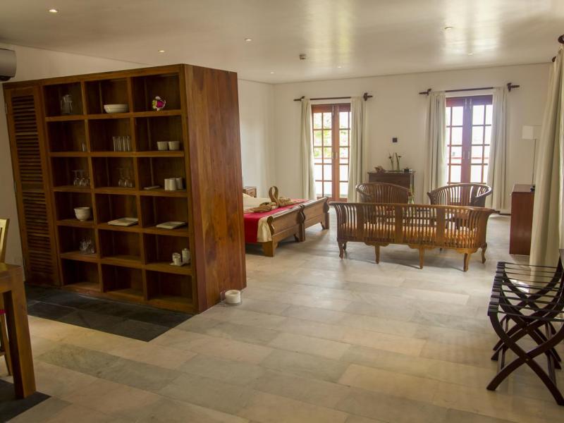 Hilltop Boutique Hotel