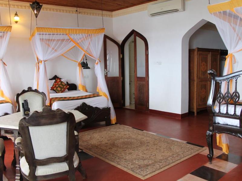 Mizingani Seafront Hotel