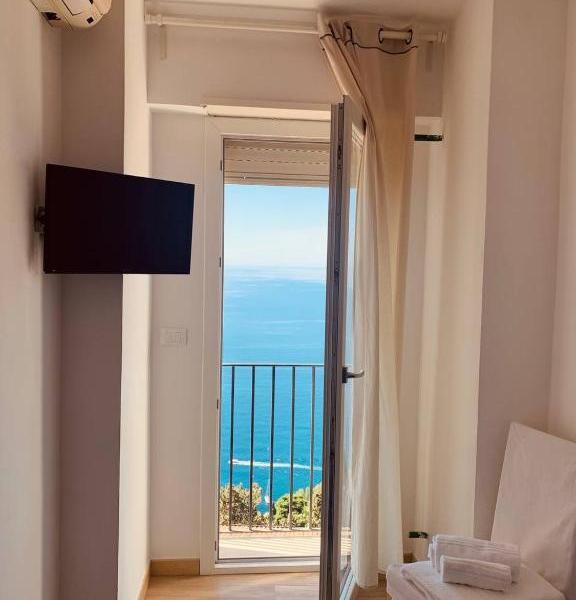 Hotel Elios