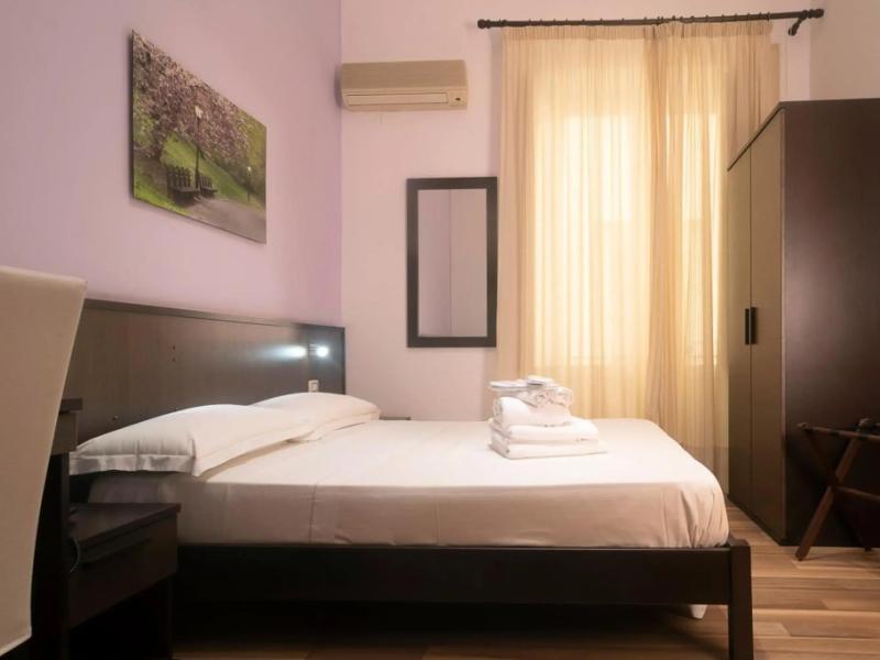 Hotel Tonic