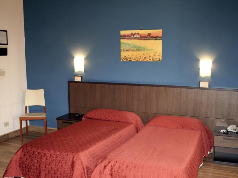 Hotel Tonic