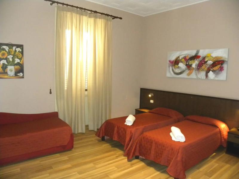 Hotel Tonic