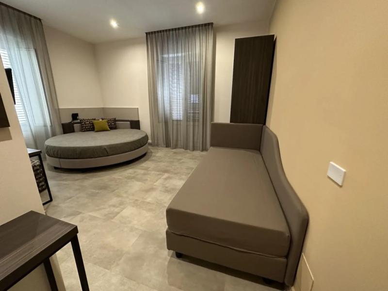 Hotel Tonic
