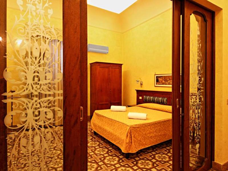Hotel Tonic