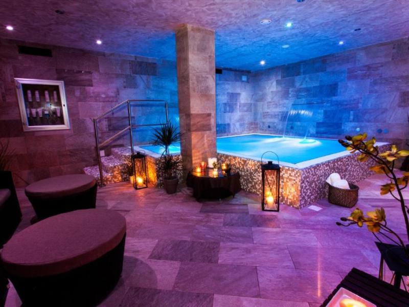 Hotel Costazzurra