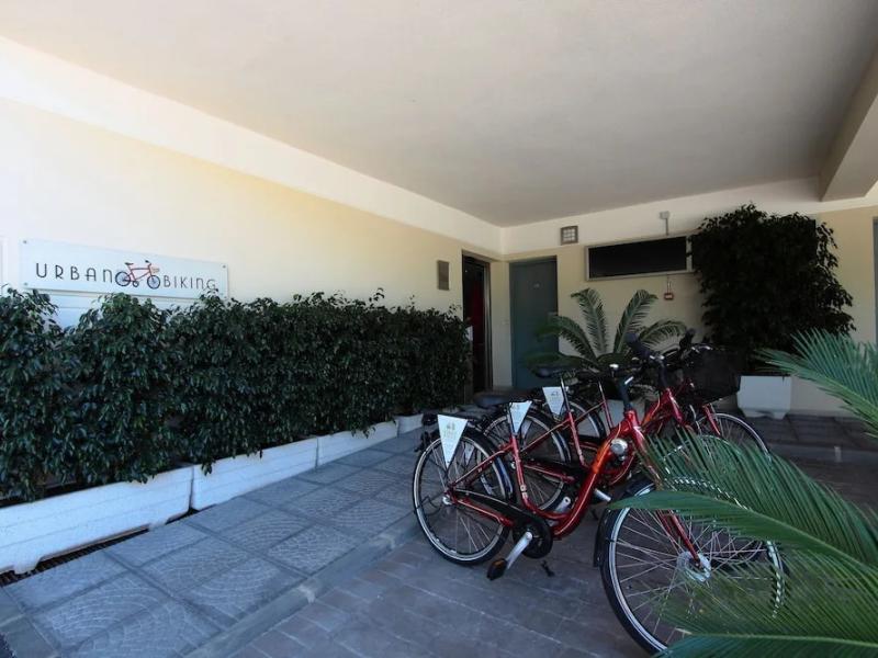 Hotel Abril