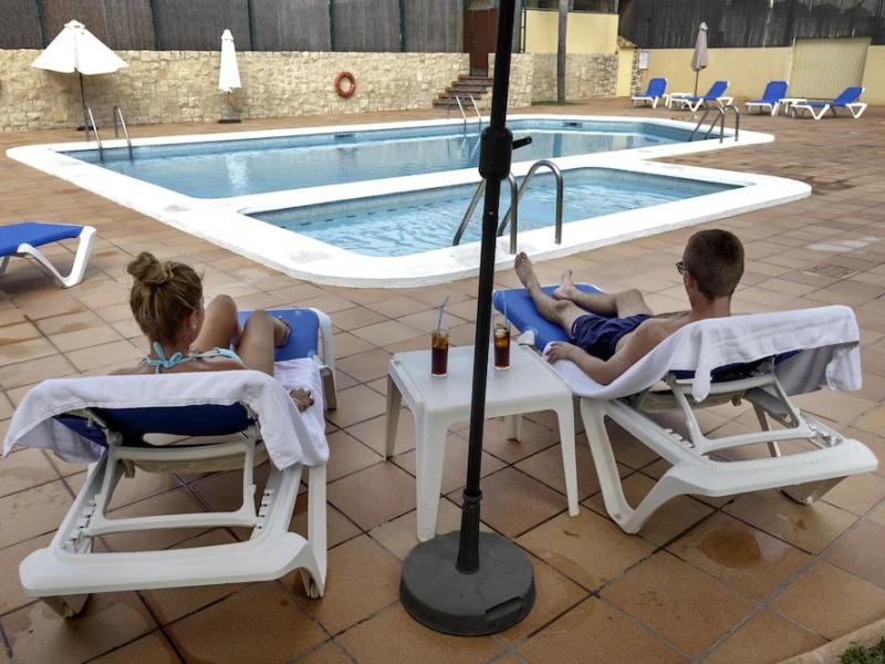 Hotel Abril
