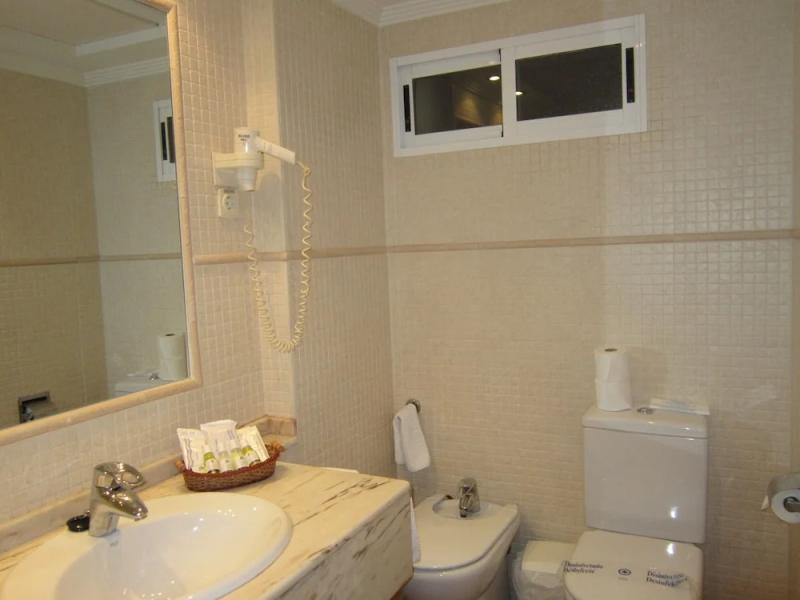 Hotel Abril