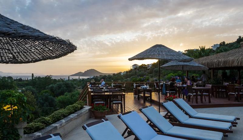 4Reasons Hotel+Bistro